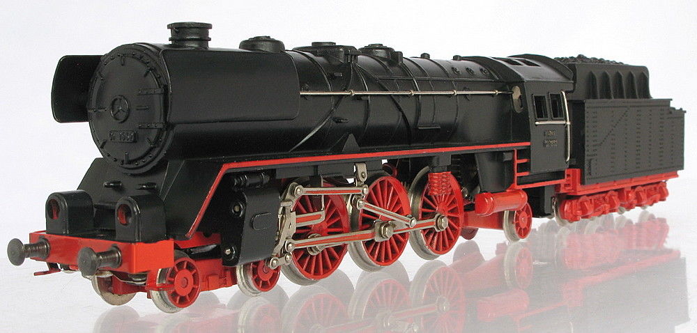 Fleischmann BR01 German Steam Express Locomotive