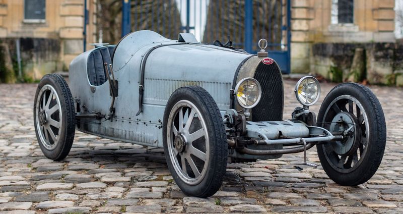 Bugatti The Page