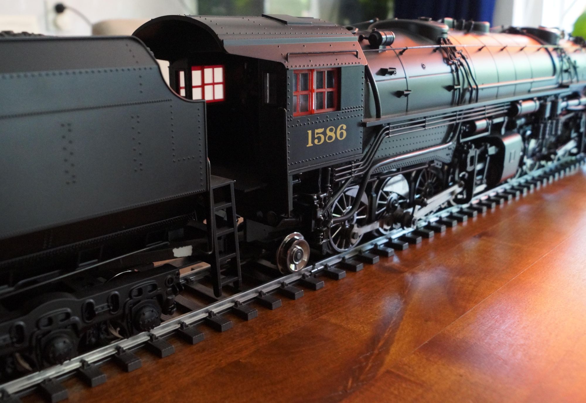 Aristocraft USRA Articulated 2-8-8-2 American Steam Locomotive